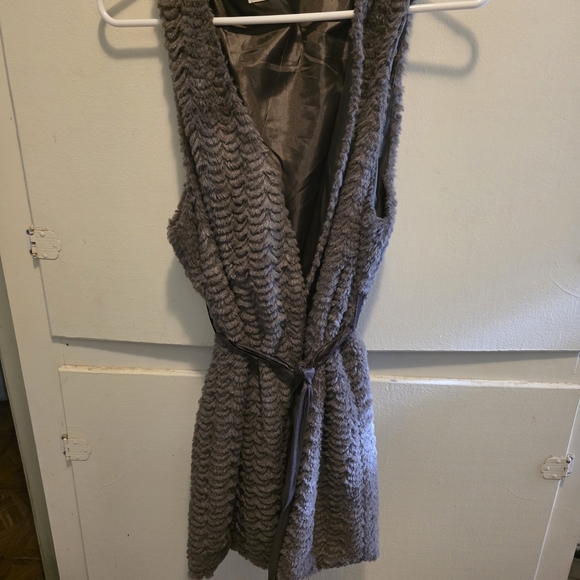 Blue Bird Size Large Cardigan Vest with Belt - Picture 2 of 3